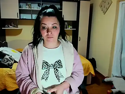 Soffy Skye online show from 02/23/26, 04:58