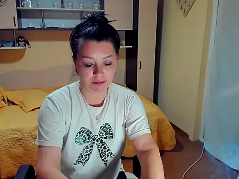 Soffy Skye online show from 04/30/26, 05:03