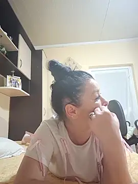 Soffy Skye online show from 02/05/26, 05:42