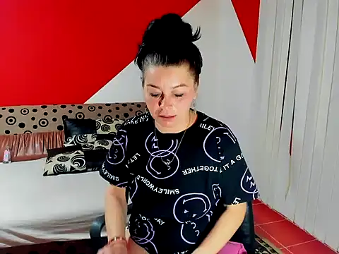 Soffy Skye online show from 11/07/25, 04:17