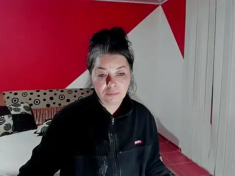 Soffy Skye online show from 11/14/25, 04:27