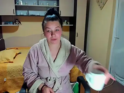 Soffy Skye online show from 04/03/26, 04:30