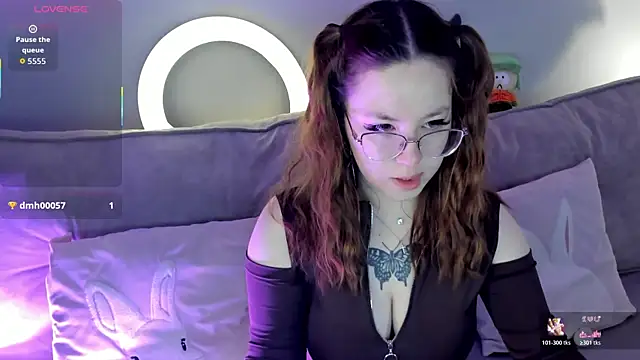 Krysadapp online show from 04/14/26, 12:04