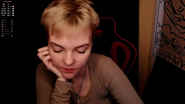 KrisNeal online show from 11/04/25, 09:35