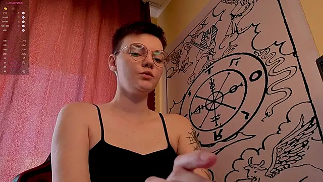 KrisNeal online show from 09/26/25, 09:27