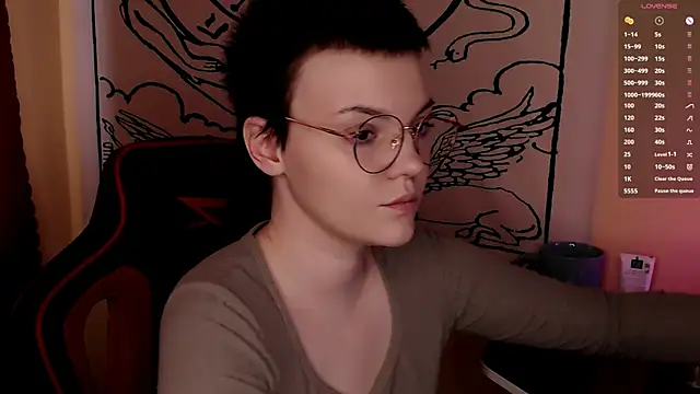 KrisNeal online show from 04/03/26, 09:49