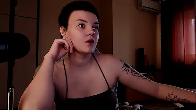 KrisNeal online show from 03/26/26, 08:56