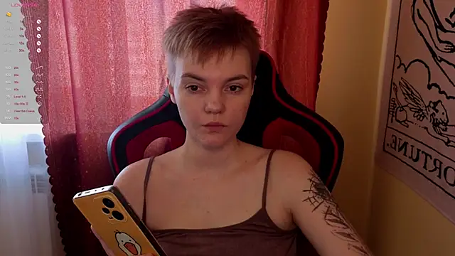 KrisNeal online show from 10/12/25, 09:32