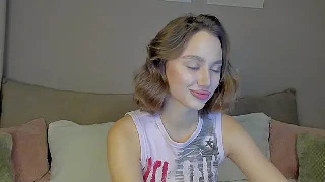 Stefa Evans online show from 09/14/25, 03:23