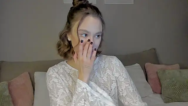 Stefa Evans online show from 09/17/25, 03:36