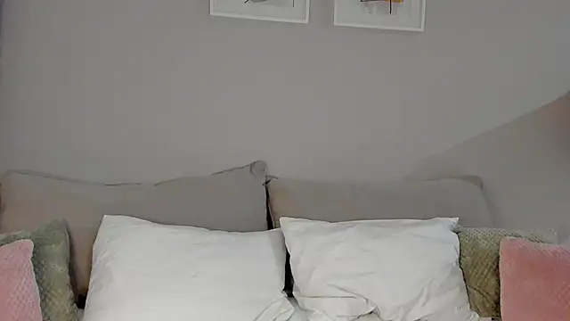 Stefa Evans online show from 09/22/25, 04:13