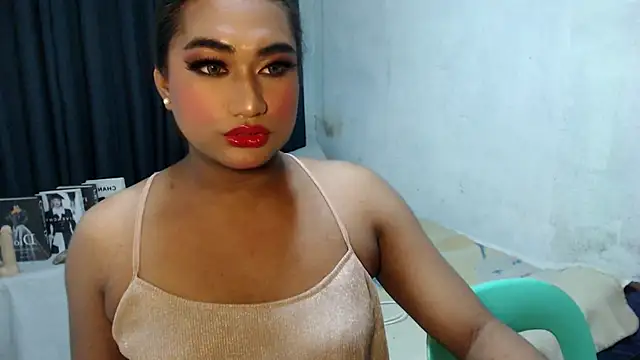 Elysia Fox online show from 11/28/25, 05:40