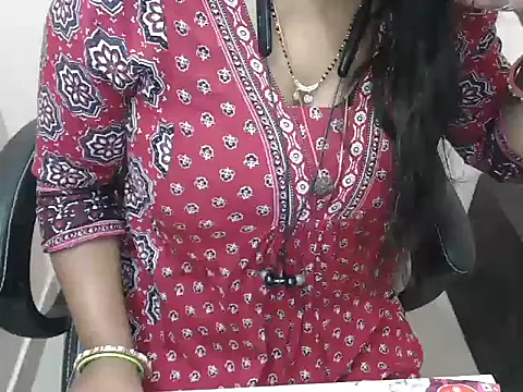 bold naina online show from 11/12/25, 03:54