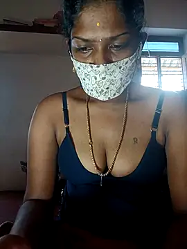 Tamil Kavitha online show from 11/23/25, 08:24