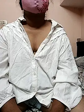 preethi-lovely online show from 09/30/25, 05:52