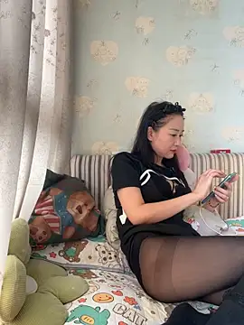 xiuchun100 online show from 10/08/25, 02:57