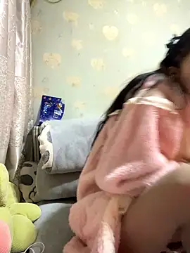 Snapshot of xiuchun100 chatting on 01/13/26, 12:09 xiuchun100 online show from 01/13/26, 12:09