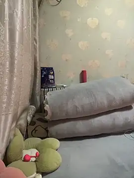 Snapshot of xiuchun100 chatting on 12/21/25, 12:07 xiuchun100 online show from 12/21/25, 12:07