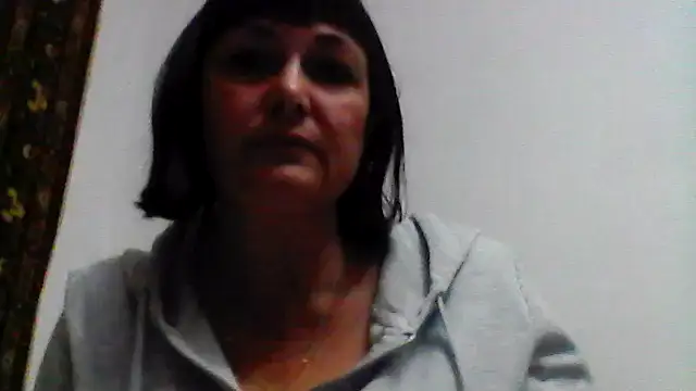 Snapshot of MariannaLove759 chatting on 09/28/25, 04:03 MariannaLove759 online show from 09/28/25, 04:03