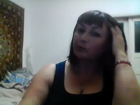 Snapshot of MariannaLove759 chatting on 10/06/25, 03:24 MariannaLove759 online show from 10/06/25, 03:24