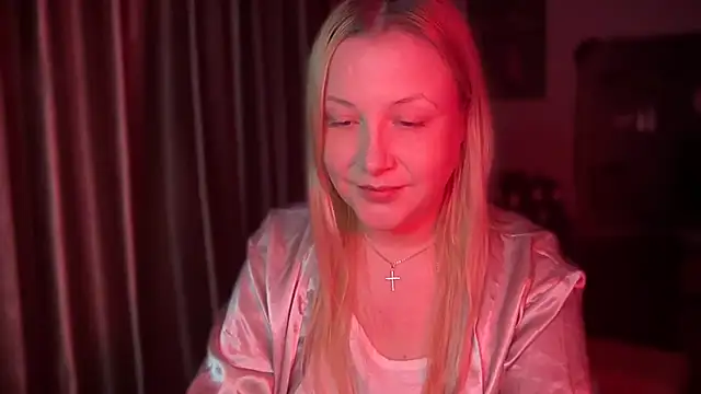 BikiHellena online show from 11/25/25, 11:05