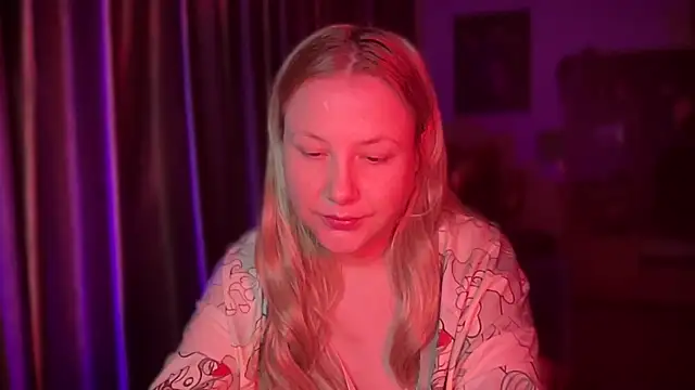 BikiHellena online show from 04/22/26, 01:34