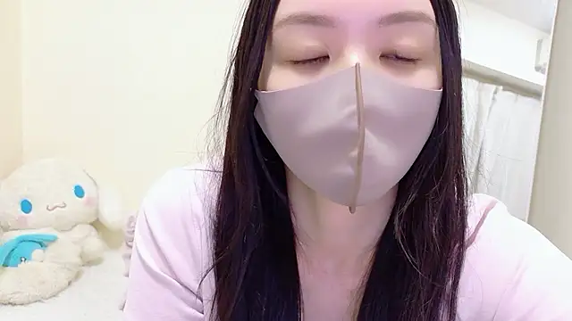 Snapshot of _Mia_land_ chatting on 07/17/26, 05:54 Mia land online show from 07/17/26, 05:54