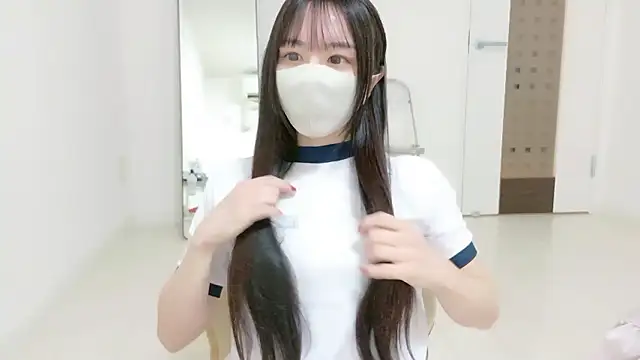  Mia land  online show from 01/18/26, 01:58