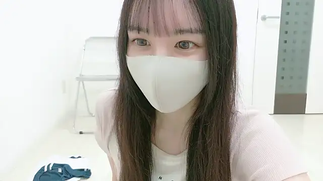  Mia land  online show from 02/10/26, 01:10