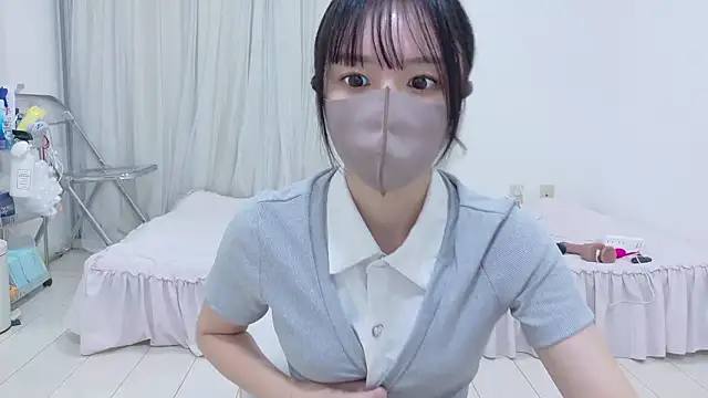 Snapshot of _Mia_land_ chatting on 07/12/26, 01:45 Mia land online show from 07/12/26, 01:45