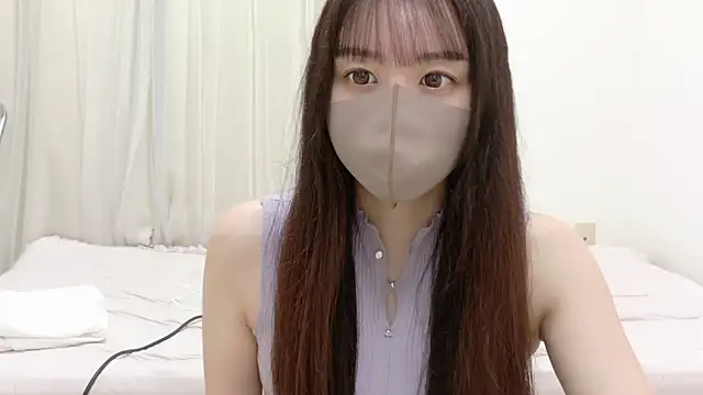  Mia land  online show from 04/20/26, 01:13