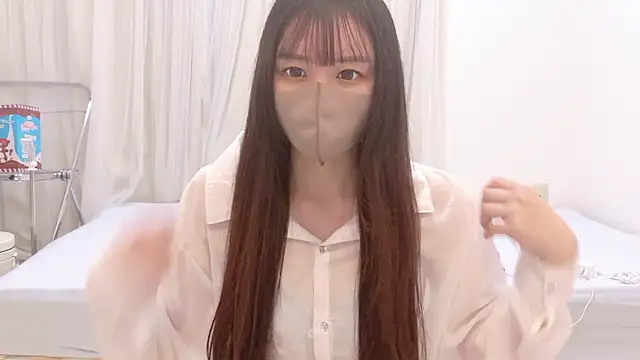  Mia land  online show from 05/29/26, 01:50