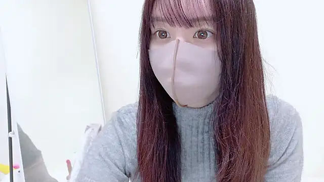  Mia land  online show from 03/31/26, 03:03