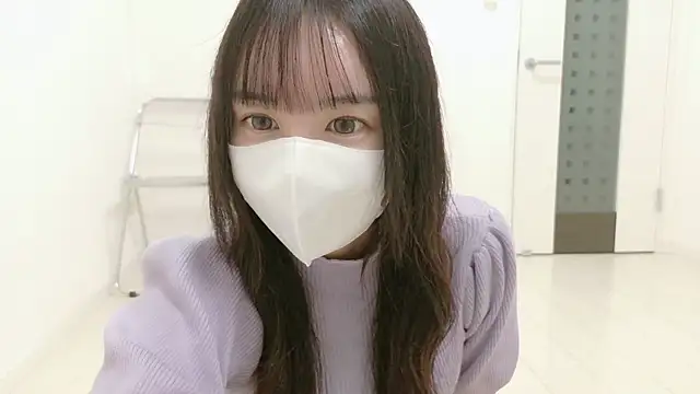  Mia land  online show from 02/13/26, 01:22