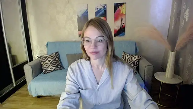 shy hot cat online show from 11/20/25, 10:05