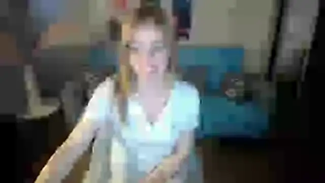 shy hot cat online show from 11/17/25, 11:03