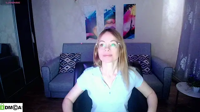 shy hot cat online show from 10/30/25, 06:55