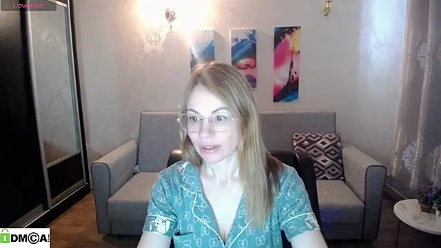 shy hot cat online show from 10/29/25, 07:40