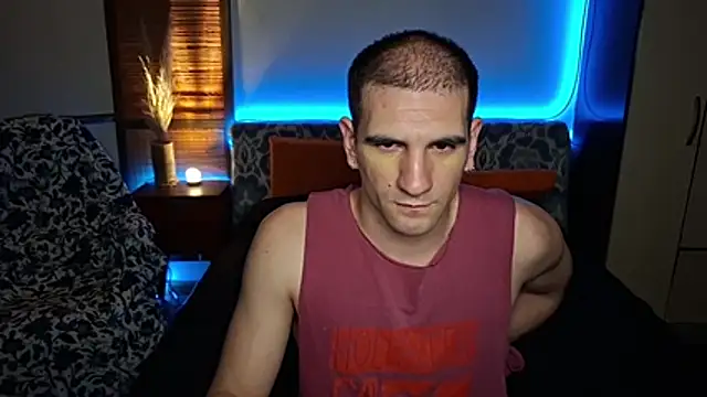 Snapshot of ObeyLust chatting on 12/18/25, 02:49 ObeyLust online show from 12/18/25, 02:49