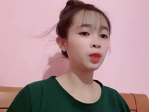 Suna7383 online show from 09/28/25, 02:57