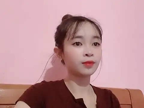 Suna7383 online show from 10/19/25, 05:16