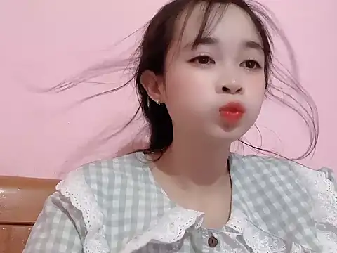 Suna7383 online show from 10/05/25, 04:53