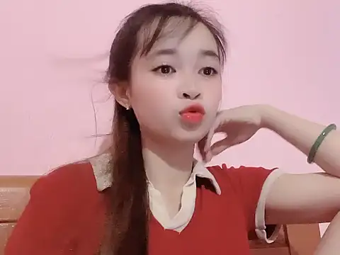 Suna7383 online show from 10/15/25, 05:21