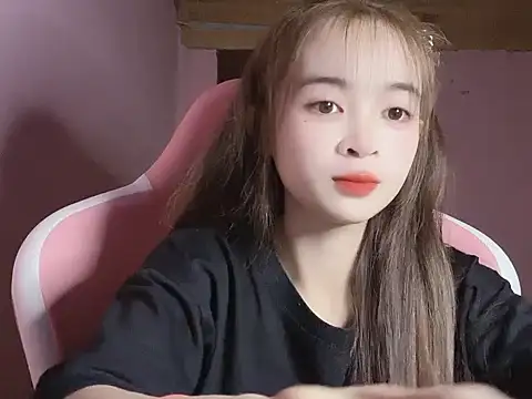 Suna7383 online show from 11/17/25, 03:49