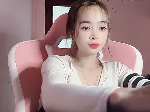 Suna7383 online show from 12/03/25, 05:41