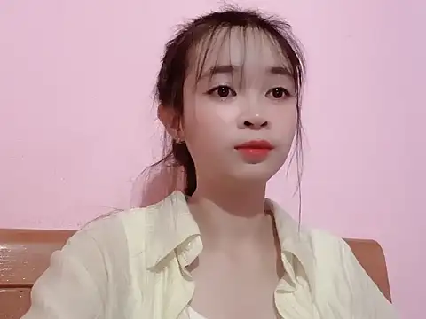 Suna7383 online show from 10/04/25, 05:14