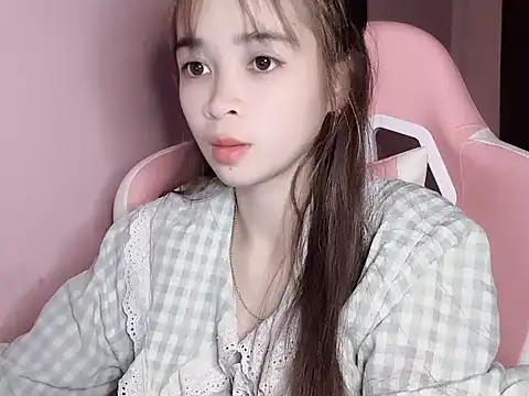 Suna7383 online show from 12/13/25, 08:15