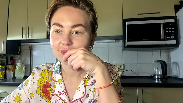 MartaLuna  online show from 03/25/26, 08:41