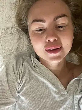 MartaLuna  online show from 09/30/25, 08:09