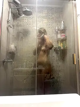 MartaLuna  online show from 10/31/25, 08:33